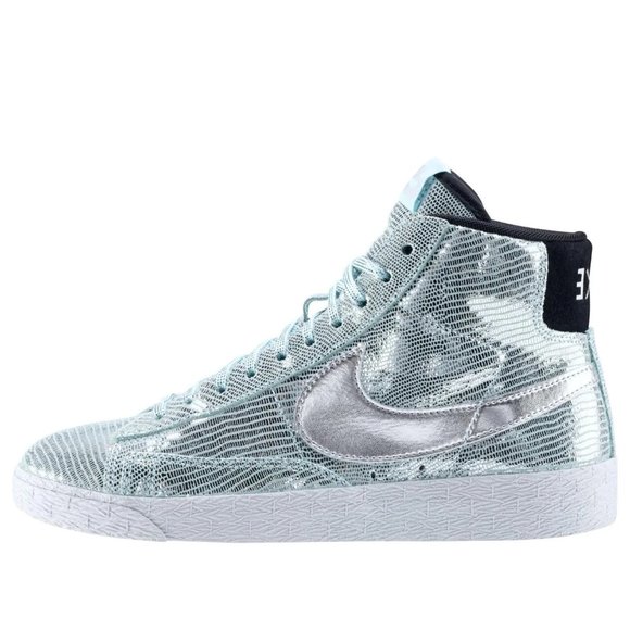 Nike Shoes - NIKE WOMENS WMNS BLAZER MID QS DISCO BALL 637990-001